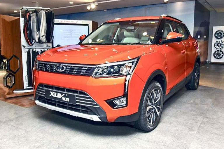 Mahindra XUV300 Offers Massive Discounts on MY2023 Stocks