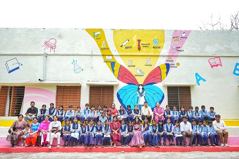 Dignitaries from Narayana Hospital, Ennoble, Children, Parents and teachers of the school celebrated this milestone
