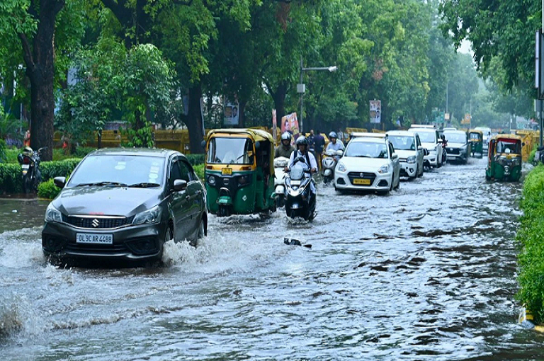 driving-in-rainy-season-02294083-16x9_0