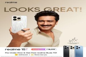 Realme_Vicky Kaushal