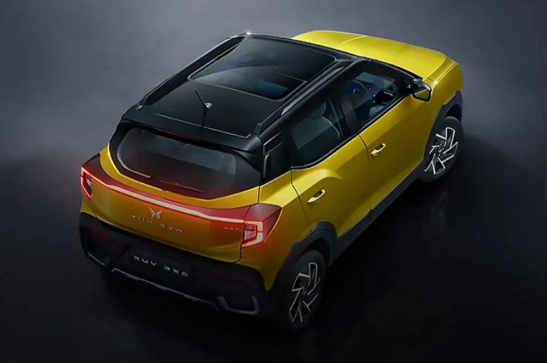 mahindra-xuv-3xo-4