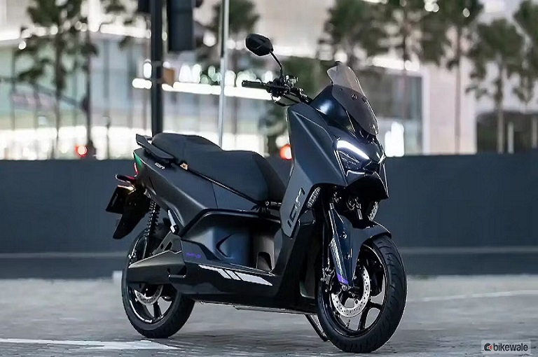 right-front-three-quarter